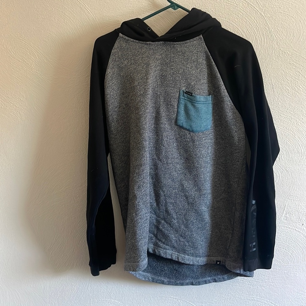 Hurley sweatshirt